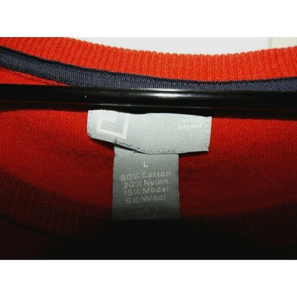 J C Penney L red 3/4 sleeve scoop neck Eiffel Tower wool blend pullover - Picture 2 of 3